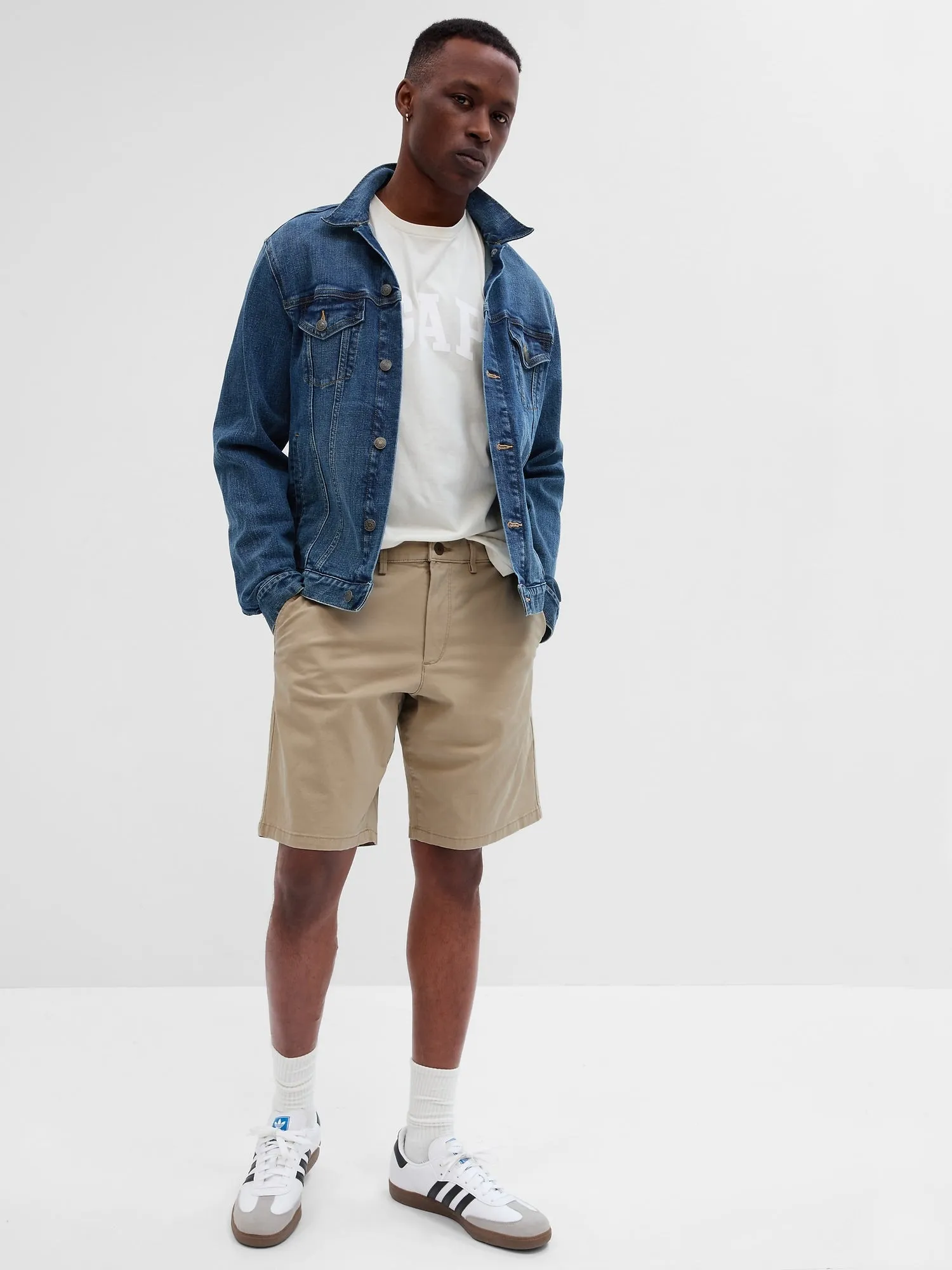 10" Essential Khaki Shorts with Washwell