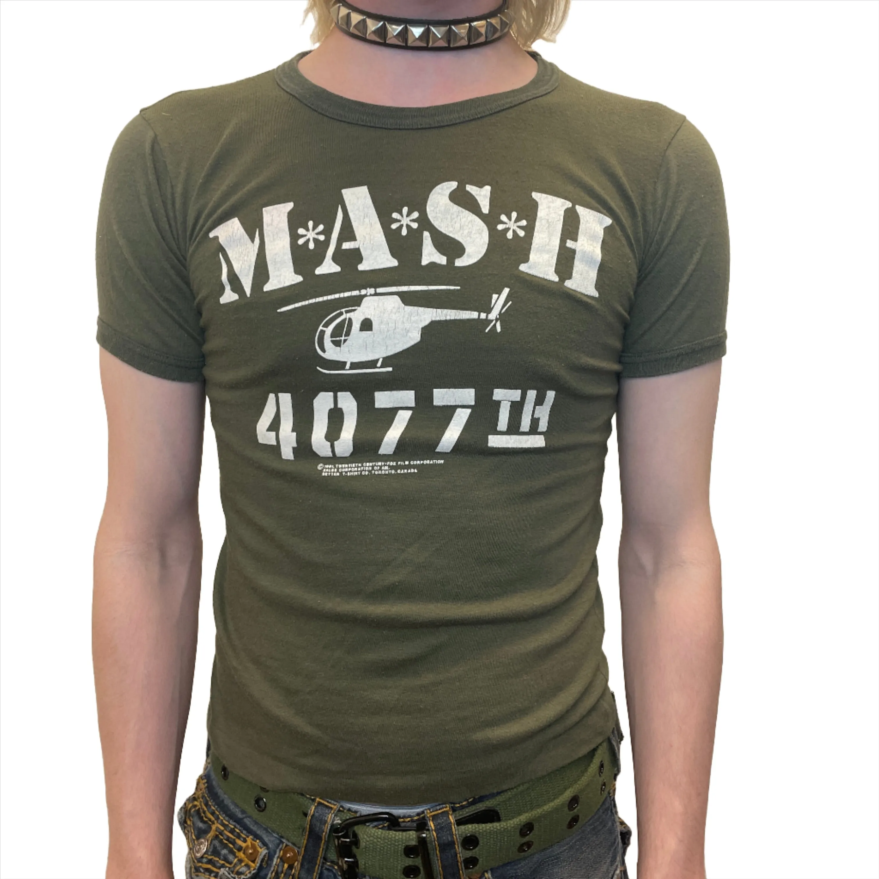 1981 M*A*S*H Made In Canada MASH Vintage Single Stitch Graphic T-Shirt Size Youth L