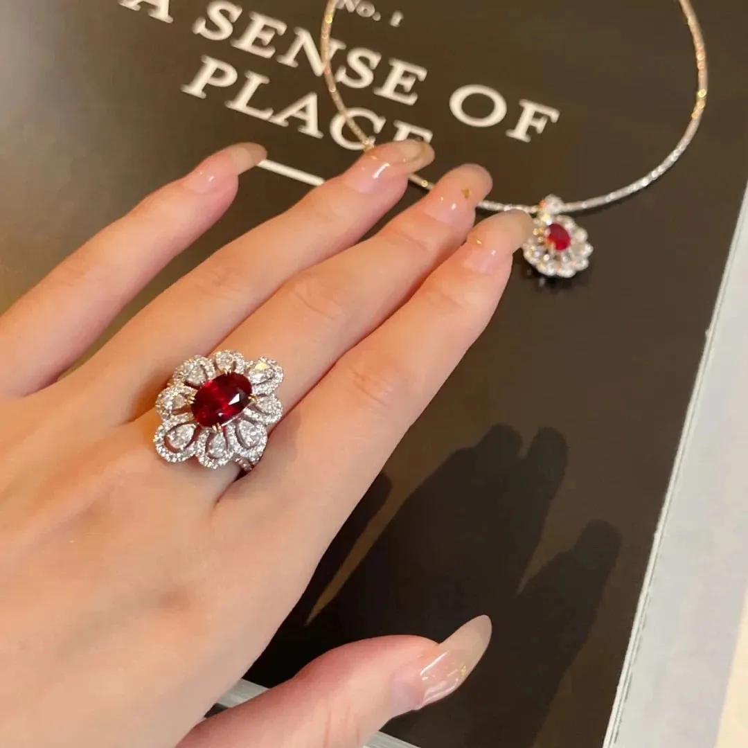 Bright Luxurious Floral Ruby Ring