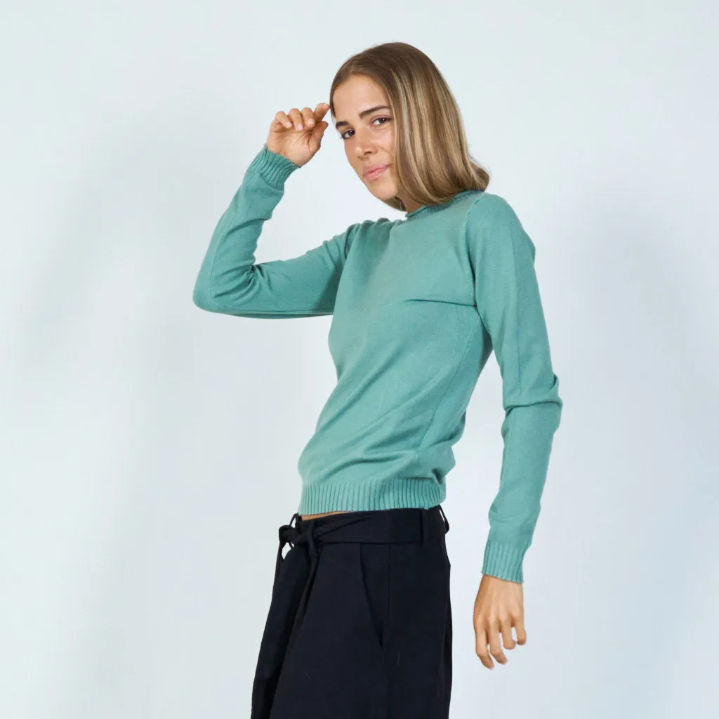 Classic crewneck sweater wholesale