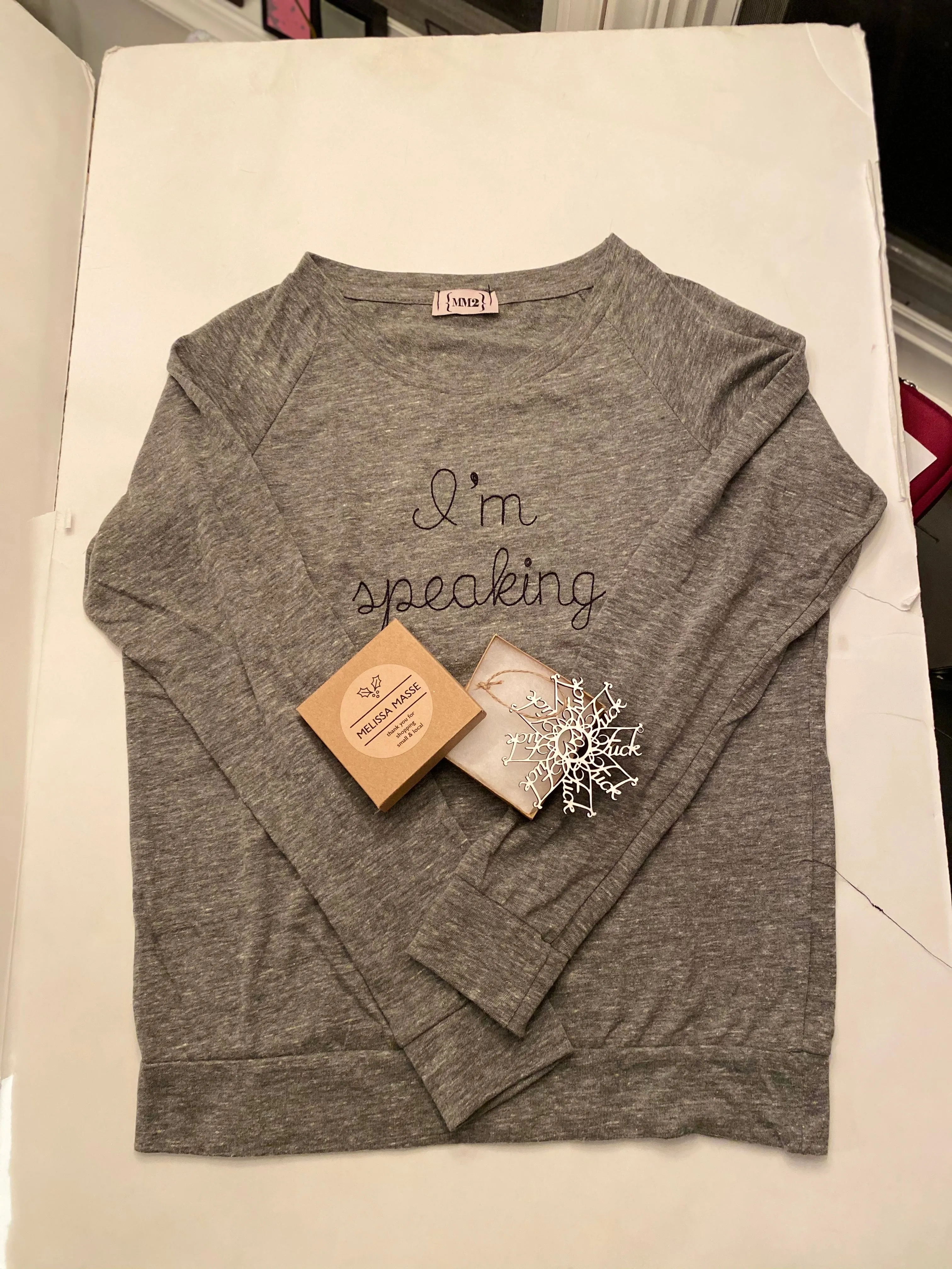 I’m speaking embroidered h. grey  raglan t-shirt