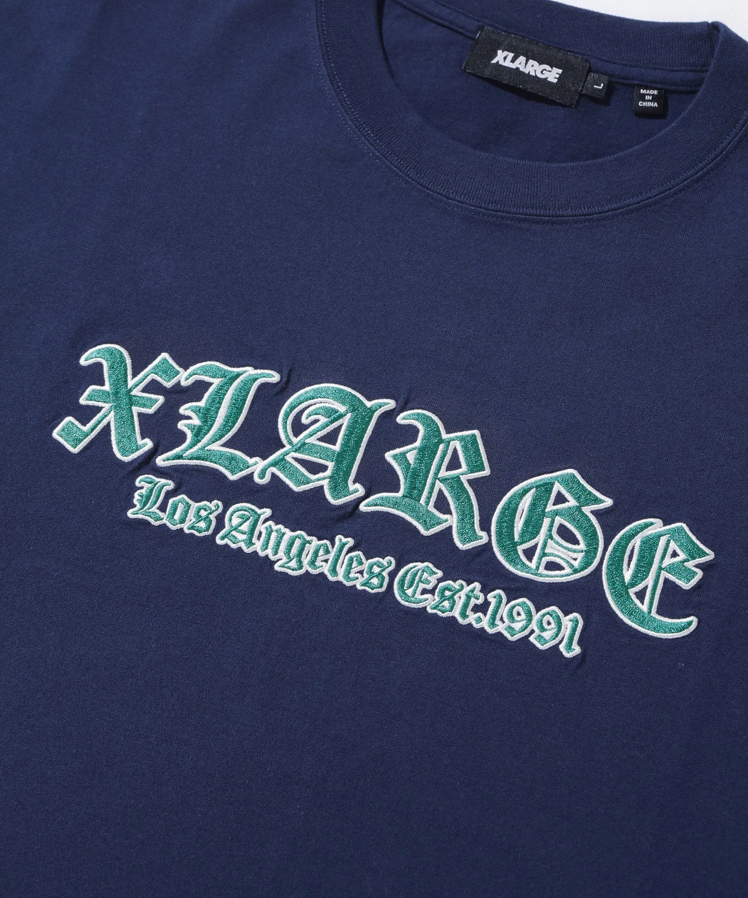 OLD ENGLISH LOGO S/S TEE