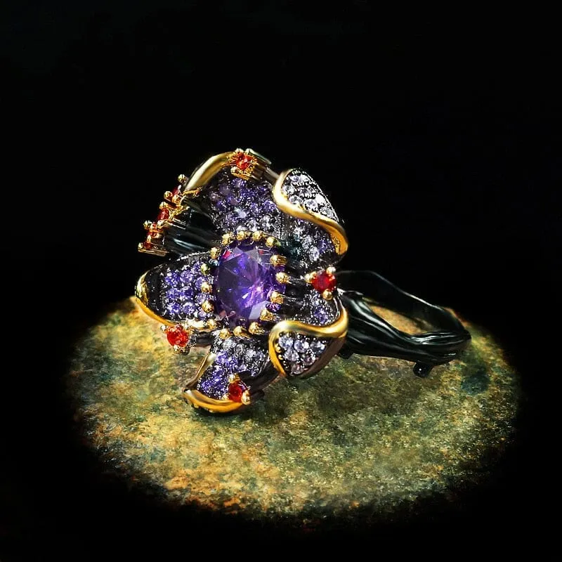 Shiny Unique Black Gold Flower-Shaped Amethyst Ring