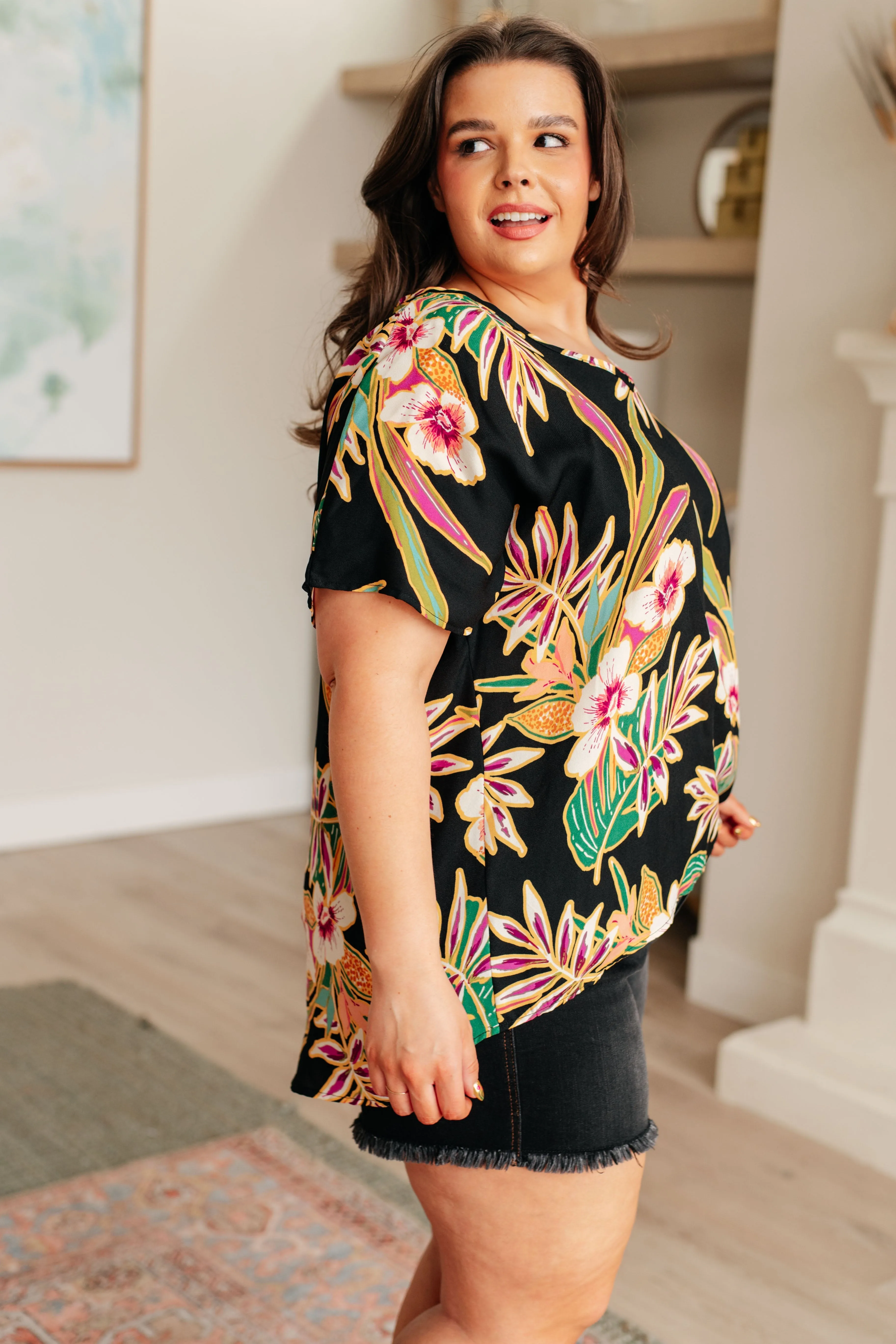 Tropical Bouquet V-Neck Top - 4/25