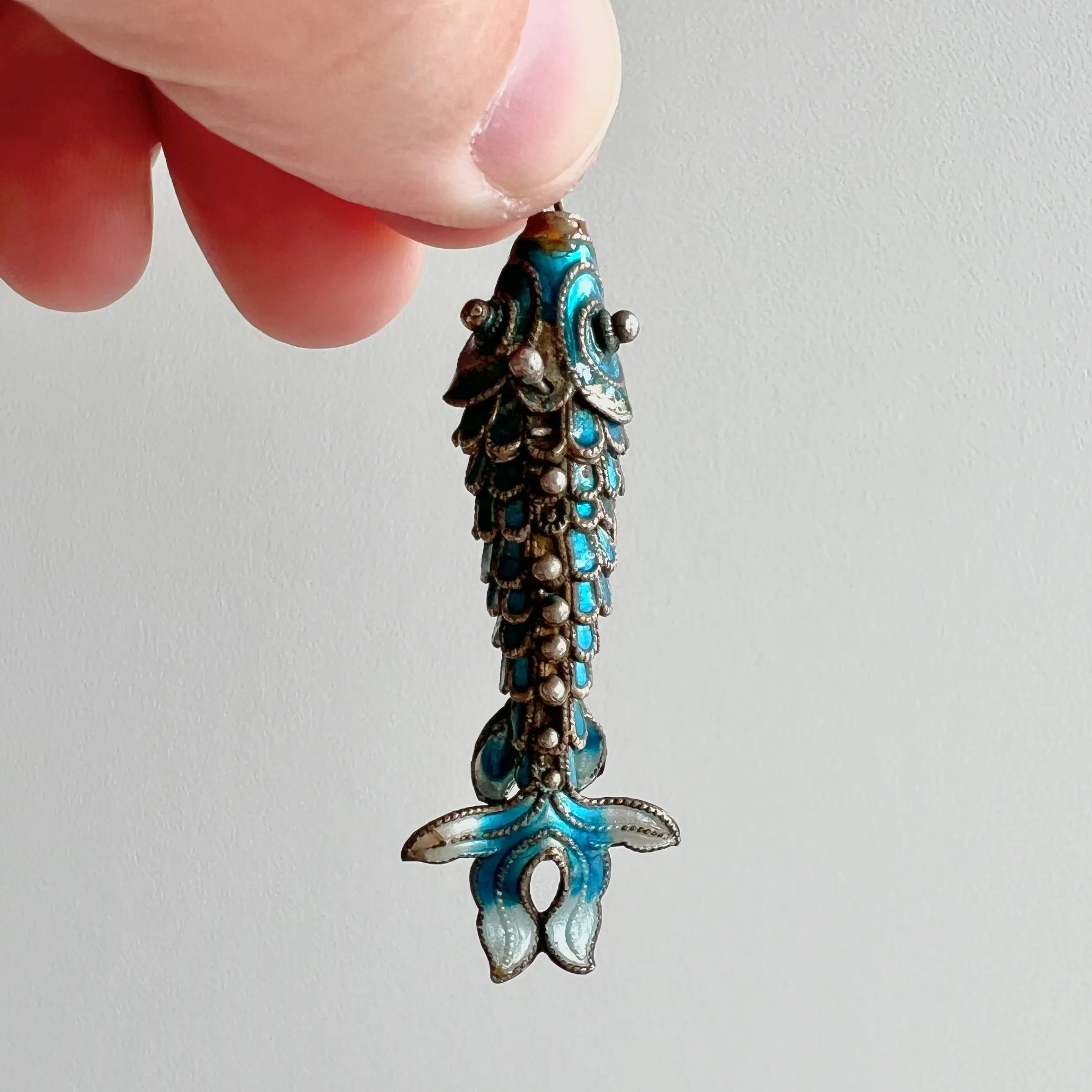 V I N T A G E // fish elegance / gold vermeil aqua enameled articulated fish / a pendant